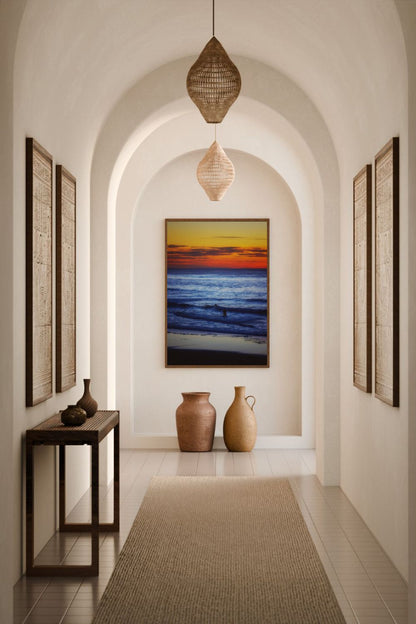 Tirage photo fine art coucher de soleil à Biscarrosse Plage avec surfeur et reflets colorés sur l’eau