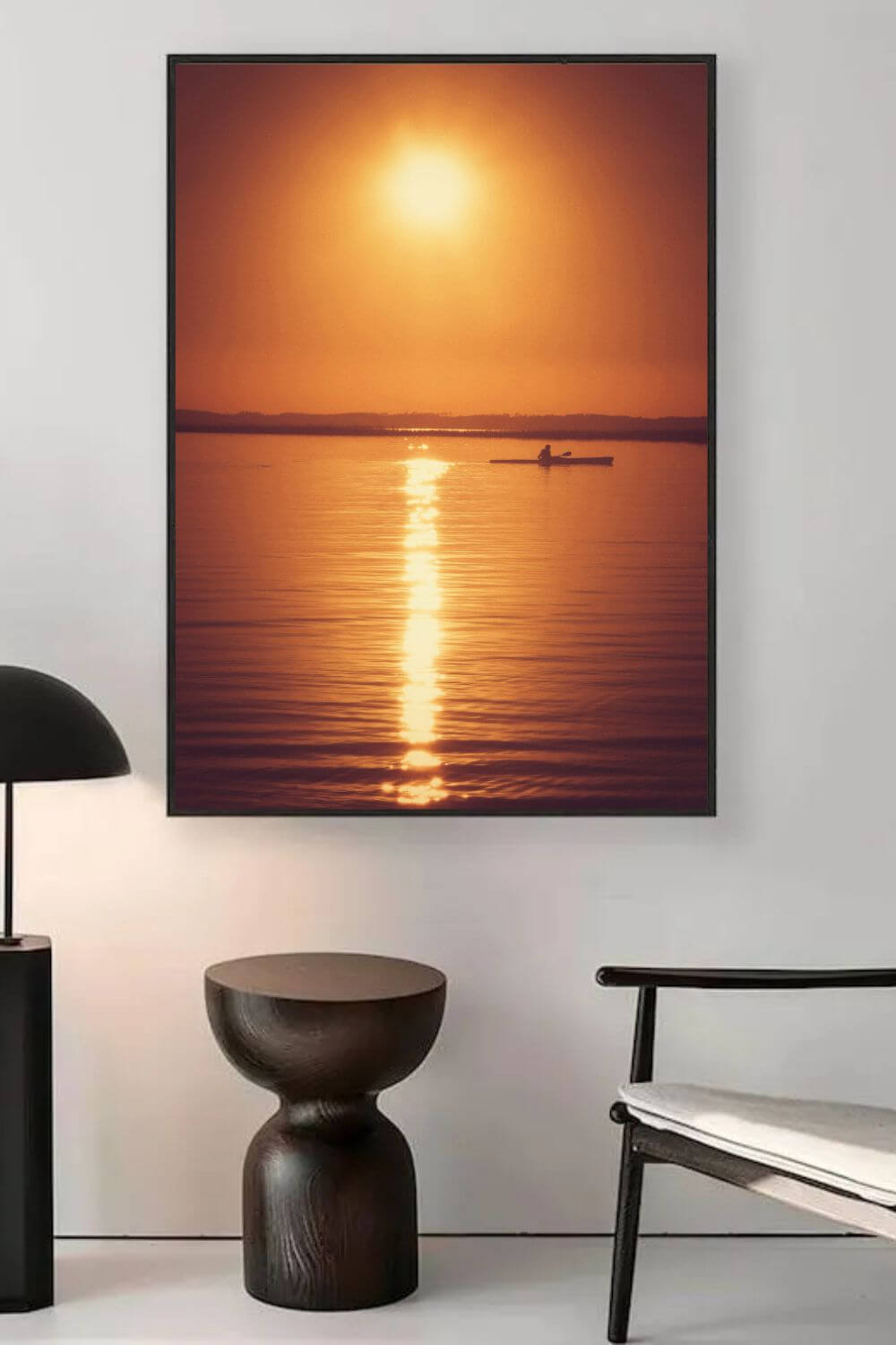 Tirage photo fine art coucher de soleil au lac de Sanguinet avec kayakiste silhouette sur eau dorée