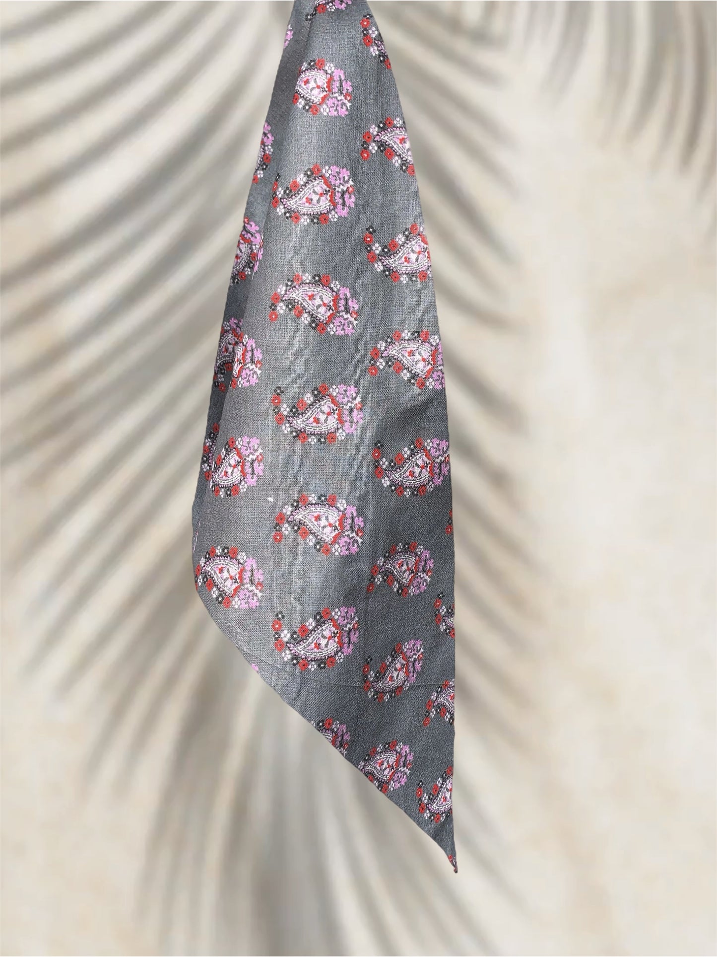 bandana gris paisley coton Valrôme made in France motif provencaux