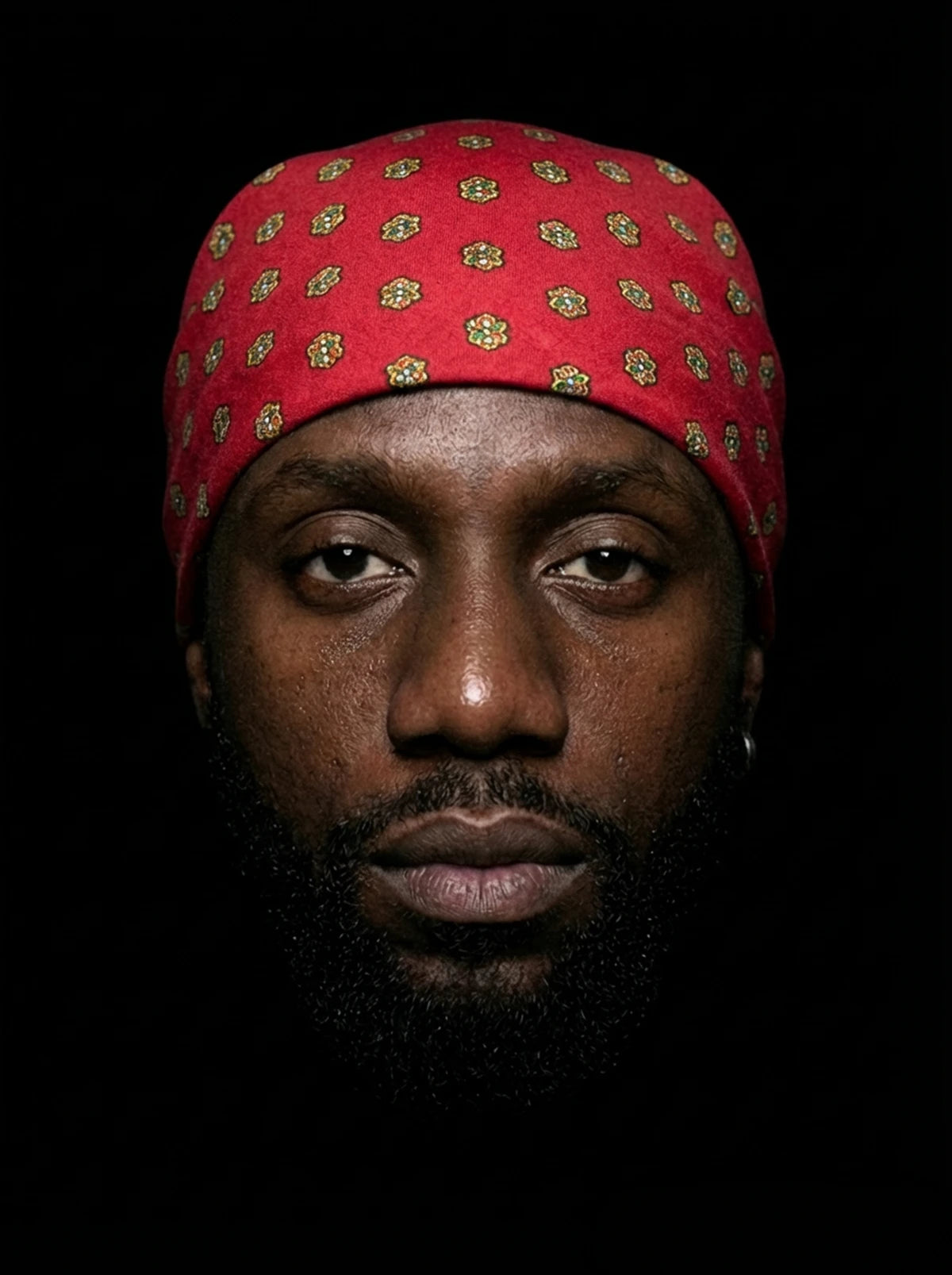 Bandana rouge motif médaillon géométrique coton Valdrôme made in France accessoire audacieux