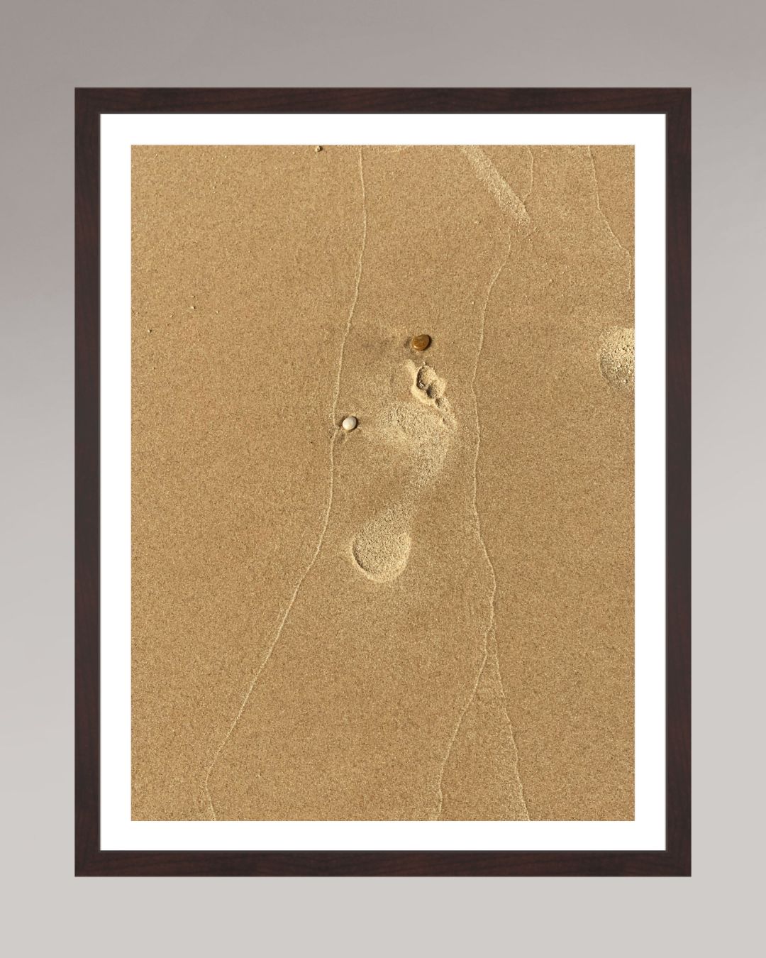 Photographie The Human Step en format 45x60 cm, encadrée en aulne brun.